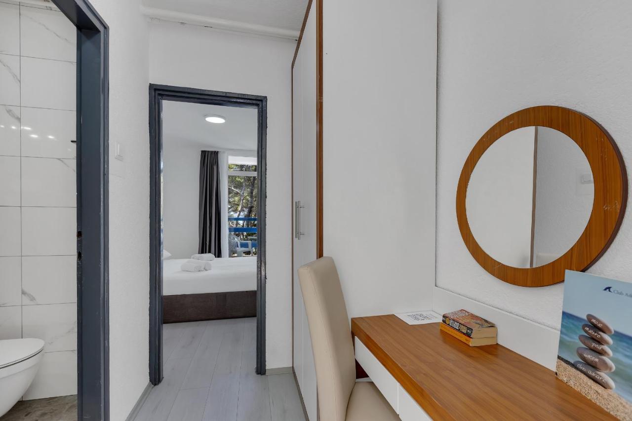 Hotel Alem Baska Voda Luaran gambar