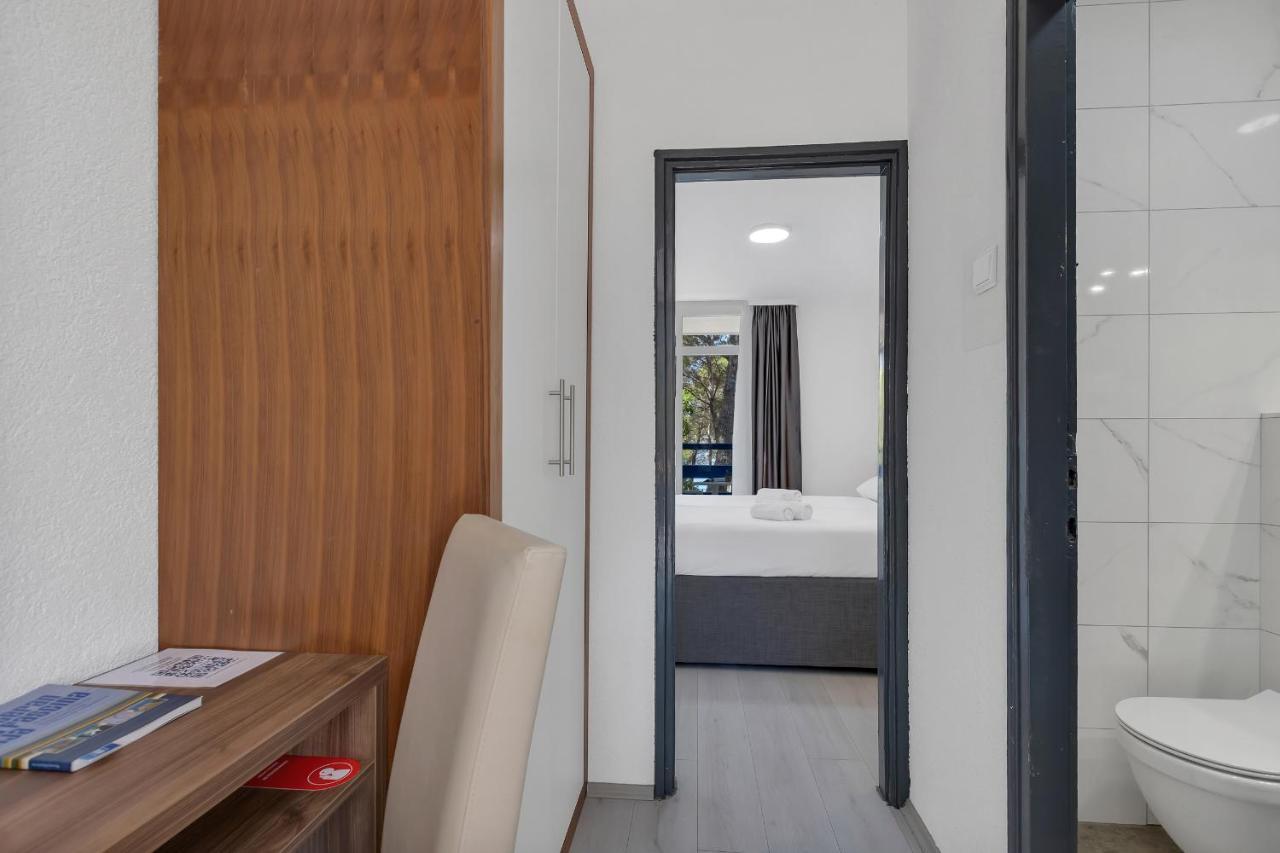 Hotel Alem Baska Voda Luaran gambar