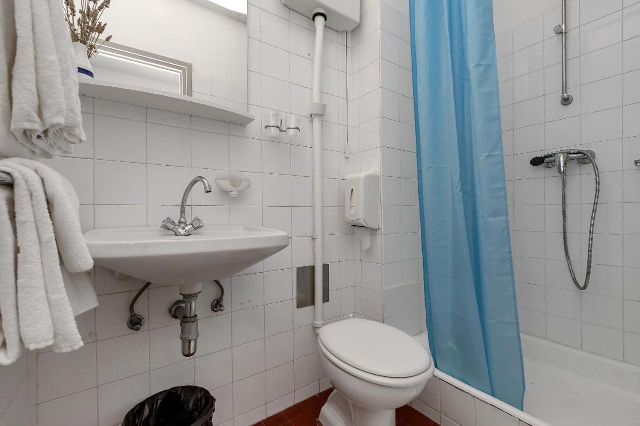 Hotel Alem Baska Voda Luaran gambar