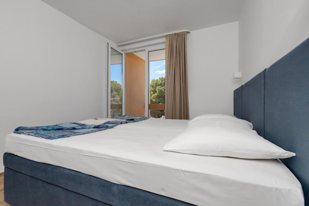 Hotel Alem Baska Voda Luaran gambar